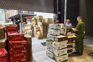 Tăng cường công tác chống chống buôn lậu, gian lận thương mại.