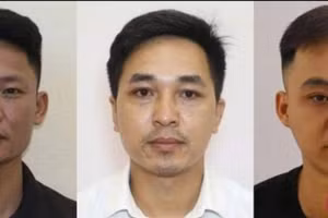 Nhóm đối tượng bị bắt giữ. (Ảnh: CAND).