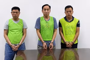 Các bị can trong vụ án. (Ảnh: CAHN)