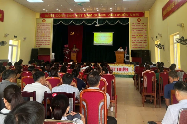 Lớp Bồi dưỡng chính trị cho giáo viên, hè năm 2025 của xã Đoàn Kết (Sơn La).