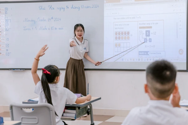 Giờ học tại Trường Tiểu học Phenikaa (Hà Nội). Ảnh: NTCC