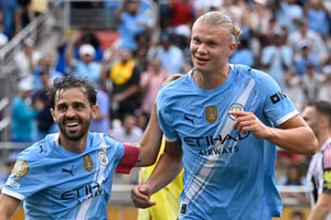 Haaland ghi bàn ‘may mắn nhất sự nghiệp’, Man City hạ Juventus 5-2