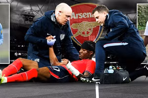 Arsenal khủng hoảng vì chấn thương