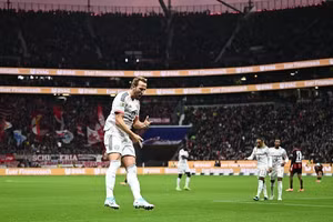 Harry Kane và Bayern Munich cùng lập kỷ lục ấn tượng ở Bundesliga