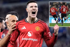 ‘Siêu dự bị’ giúp Man Utd lên tốp 4 Ngoại hạng Anh 