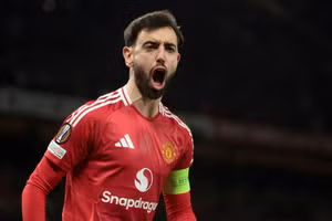 Đội bóng Ả Rập ra giá ‘khủng’, thủ quân Man Utd khó chối từ