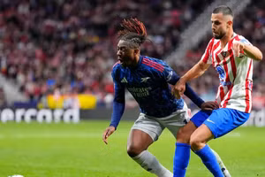 Arsenal và Atletico Madrid bất phân thắng bại ở bán kết Champions League