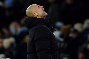 ‘Người cũ’ giáng đòn đau vào tham vọng vô địch của Man City 