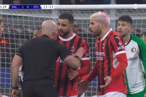 AC Milan bị loại khỏi Champions League 