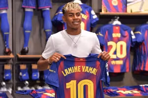 Thần đồng Yamal tiếp quản áo số 10 của Messi tại Nou Camp