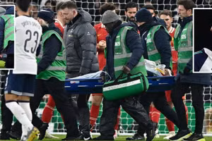 Thắng Liverpool ở bán kết Cup liên đoàn Anh, Tottenham trả giá đắt