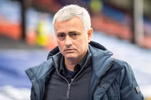 ‘Người đặc biệt’ Mourinho sắp giải nghệ?