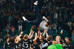 Tân HLV Man Utd đánh bại Man City 4-1 ở Champions League 