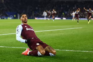 Rashford lại lập công, Aston Villa thắng lớn ở Ngoại hạng Anh 