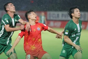 Điều kiện để đội bóng của Công Phượng trở lại sân chơi V-League mùa sau