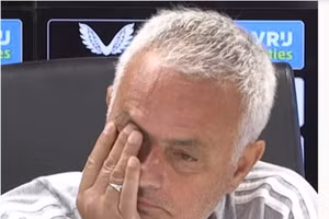 Học trò cũ của HLV Mourinho đột tử