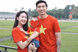 Văn Hậu - Hải My khoe bộ ảnh cực chất mừng Ngày thống nhất đất nước