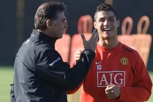 Thầy cũ Ronaldo lập cột mốc hiếm có ở World Cup