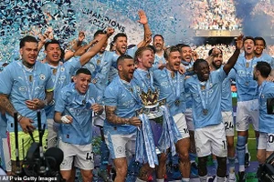 Kyle Walker thừa nhận 'ích kỷ và sai lầm' khi rời Man City