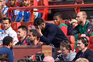 Man United thua sốc West Ham, mất luôn trụ cột ở chung kết Europa League