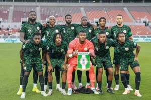Đội tuyển Nigeria thoát nạn trước trận quyết đấu vòng loại World Cup