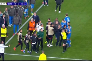 Hỗn loạn trận Benfica thua Real Madrid