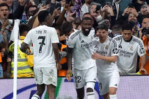 Thắng hú vía Real Sociedad, Real Madrid vào chung kết Cup Nhà vua