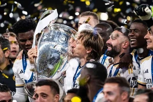 Real Madrid đạt doanh thu kỷ lục 