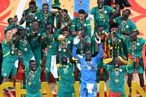 Cú ‘quay xe’ chưa từng có tiền lệ ở chung kết Cúp bóng đá châu Phi