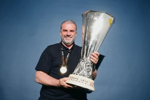 Tottenham sa thải HLV