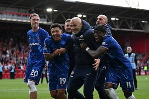 Chelsea dự Champions League, Nottingham Forest tiếc nuối