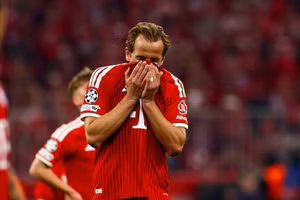 Bayern Munich dừng cuộc chơi, PSG đối đầu Arsenal ở chung kết Champions League