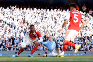 Siêu máy tính gọi tên nhà vô địch, Tottenham ‘bật’ khỏi Ngoại hạng Anh