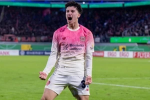 Sao Việt kiều nổi tiếng 'mở tài khoản' tại đội bóng hàng đầu Đức