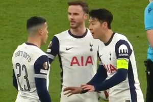 Màn đấu khẩu ‘xấu xí’ của Tottenham ở Europa League