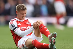 Arsenal nhận ‘cú sốc lớn’ trong cuộc đua vô địch Ngoại hạng Anh 