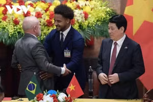 Xuân Son nhận vinh dự đặc biệt từ tổng thống Brazil 