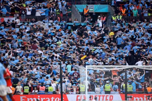Man City lần thứ ba liên tiếp vào chung kết FA Cup