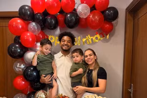  Xuân Son nhận vinh dự đặc biệt từ FIFA 