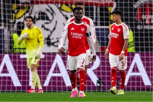 Leverkusen ‘kiếm chuyện’ với Arsenal trước màn tái đấu Champions League