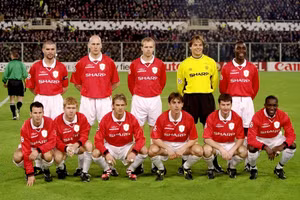 Lộ diện đội bóng vĩ đại nhất mọi thời đại