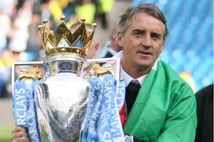 Cựu HLV Man City dẫn dắt kình địch Man Utd?
