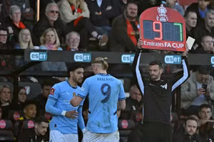 Halaand ‘lập công chuộc tội’ giúp Man City vào bán kết FA Cup