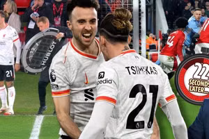 Liverpool bị Nottingham Forest cầm chân, cuộc đua Ngoại hạng Anh thêm nóng bỏng