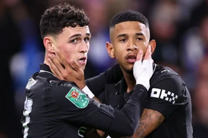 Man City, Tottenham đi tiếp ở Cup Liên đoàn Anh