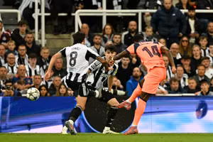 Rashford tỏa sáng tại Barca, cổ động viên Man Utd đòi sa thải HLV Amorim