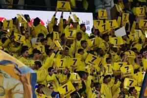 ‘Đình công’ 2 trận liên tiếp, Ronaldo vẫn được CĐV Al Nassr tri ân đặc biệt