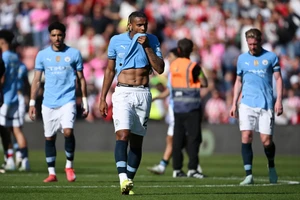 Haaland trở lại, Man City vẫn chưa chắc suất dự Champions League mùa sau