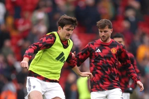 Man Utd nhận ‘tin buồn kép’ trước đối đầu Brighton