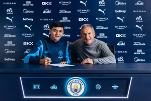 Man City công bố tân binh đến từ châu Á